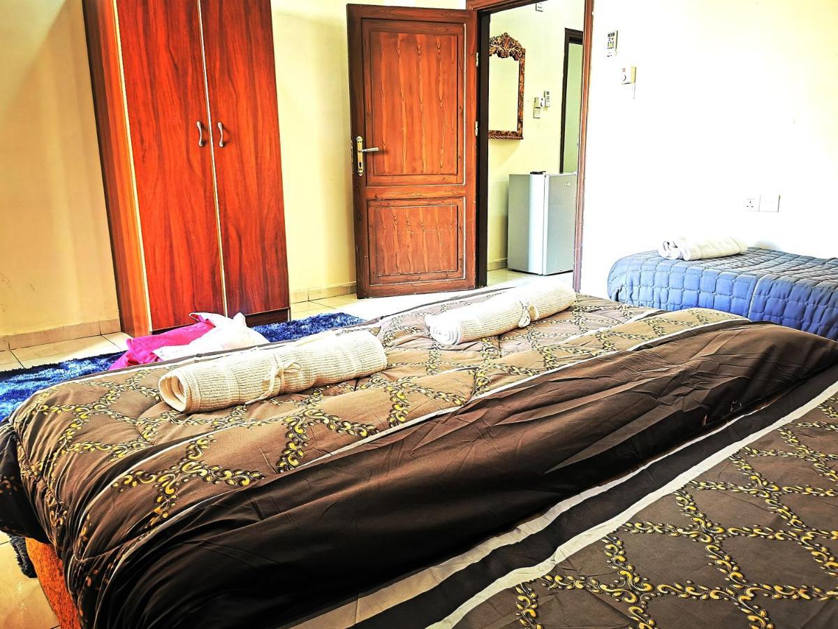 العقبة Al Huwari Apartment's شقق الحواري المظهر الخارجي الصورة